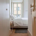Charming 2bdr In Lapa By Lovelystay Lisboa