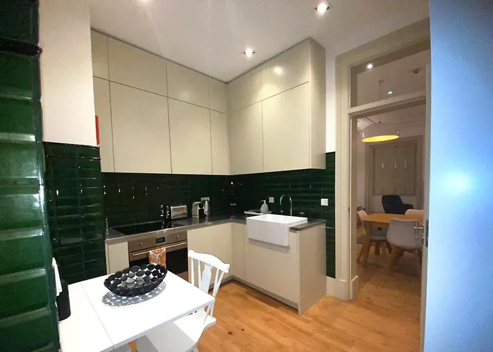 Lägenhet Charming 2bdr In Lapa By Lovelystay Lisboa