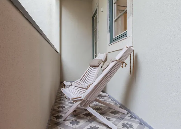 Charming 2bdr In Lapa By Lovelystay Lisboa